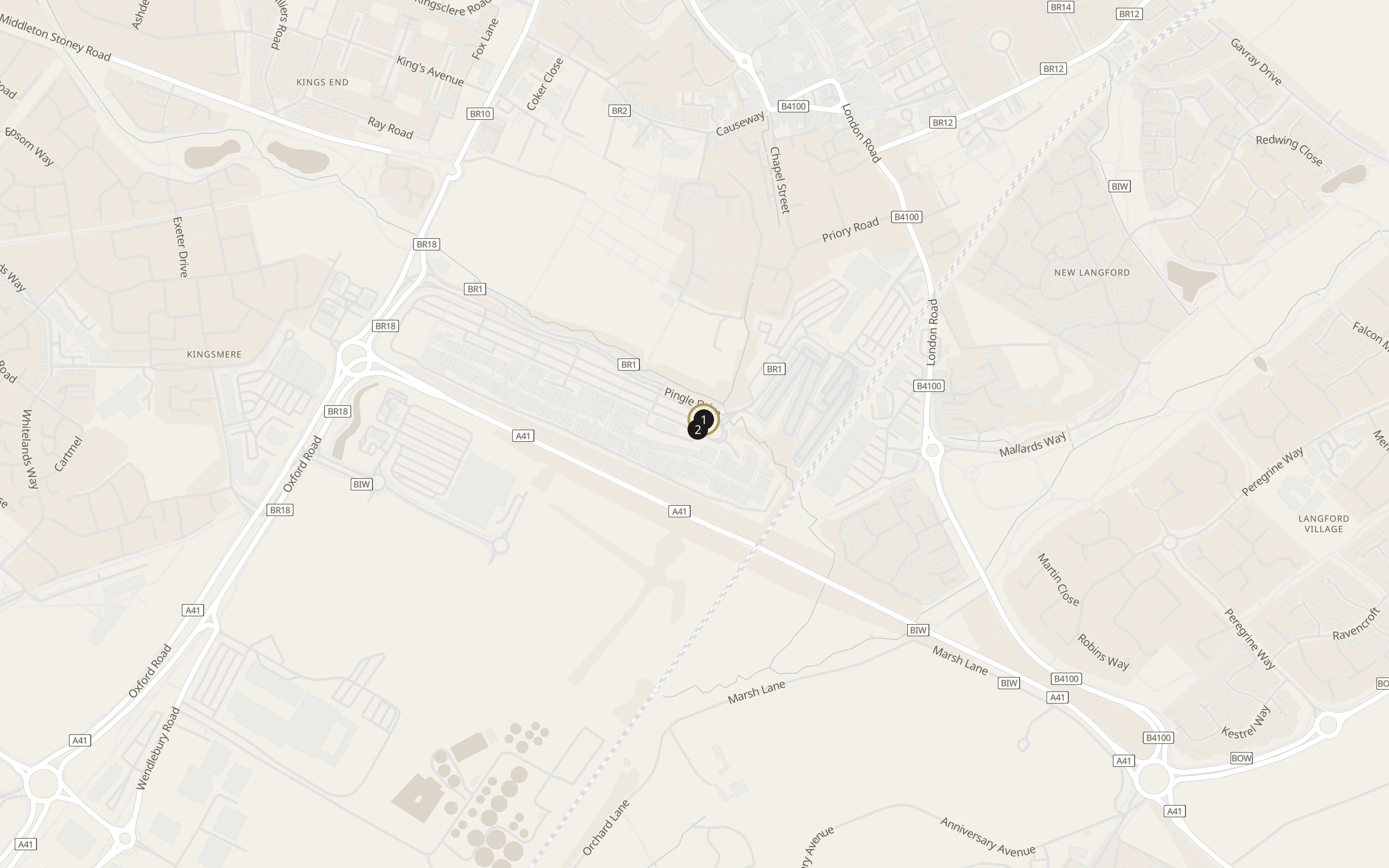 Numbered approach map for Bicester Village showing set-down and collection pins