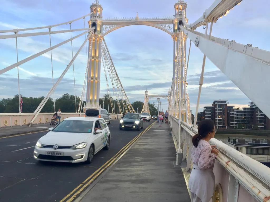 Albert Bridge seen from the Chelsea side in September 2023