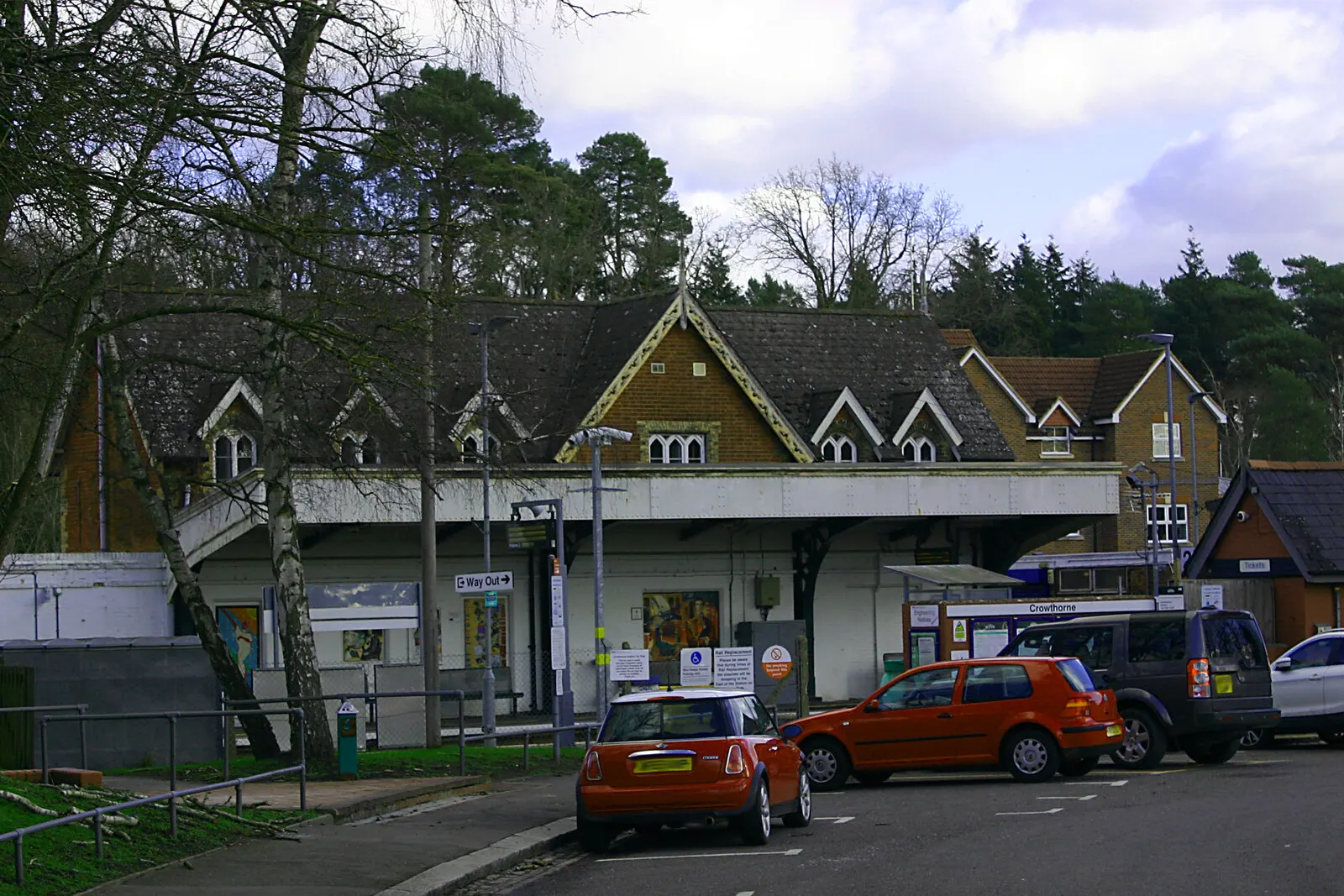 Crowthorne railway station frontage in February 2022