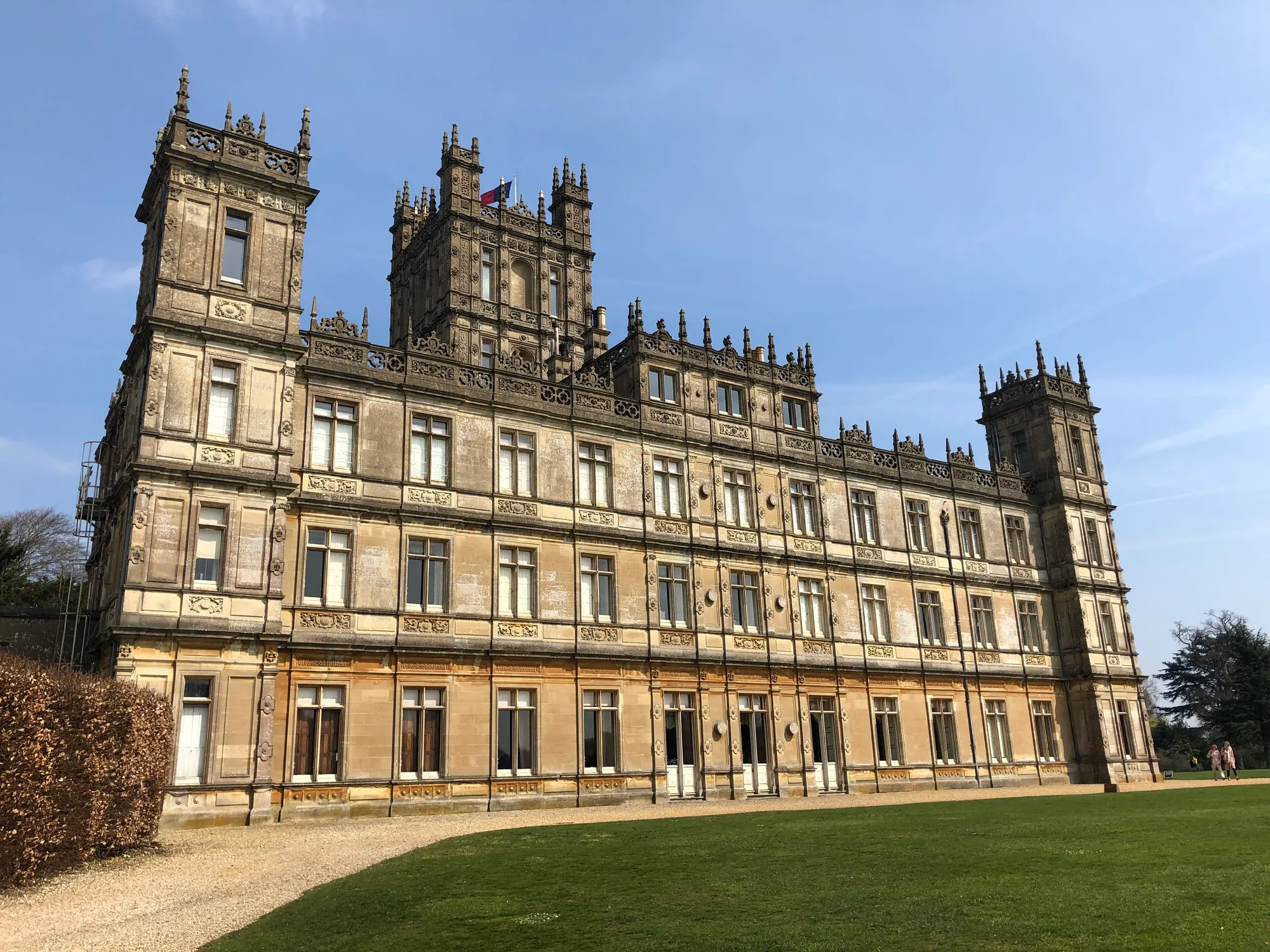 Highclere Castle facade on a sunny April day in 2019