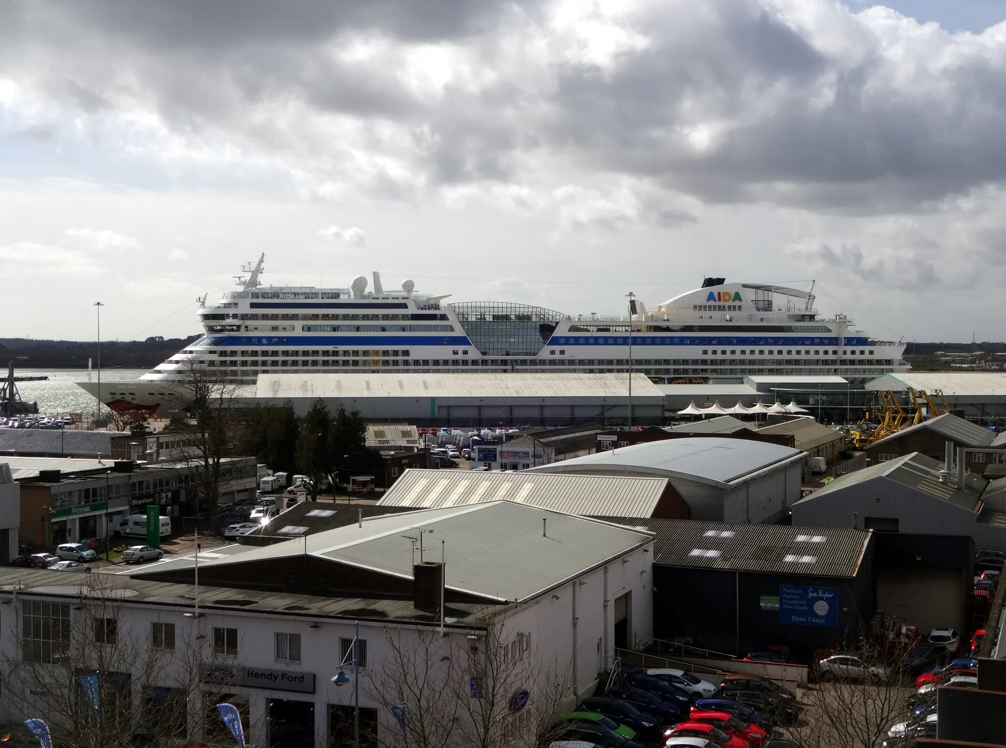 AIDAmar beside Southampton City Cruise Terminal in March 2016