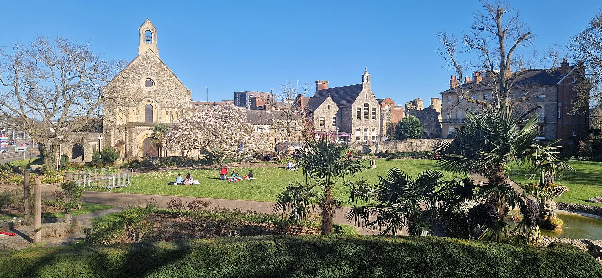 Forbury Gardens and historic buildings in central Reading in March 2025