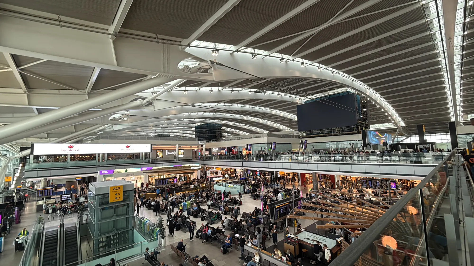 Heathrow Terminal 5 public concourse, photographed in 2025