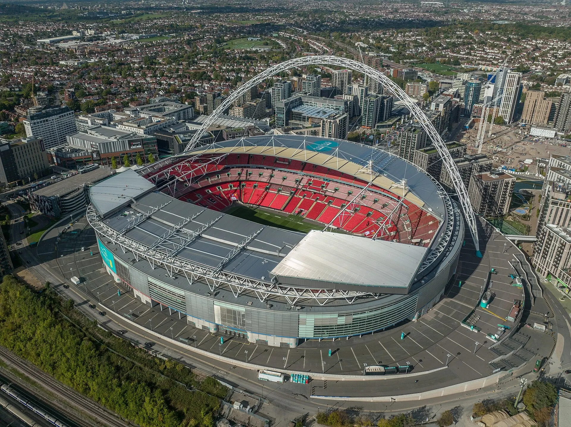 Aerial photograph of Wembley Stadium and its arch in 2022