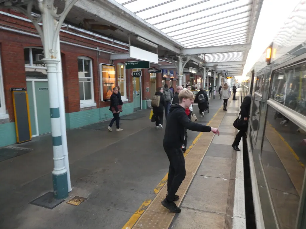 Worthing railway station platform in December 2022